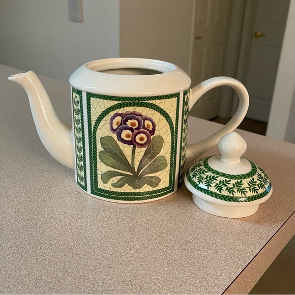 Arthur Wood Floral Teapot African Violets Design - Picture 10 of 11